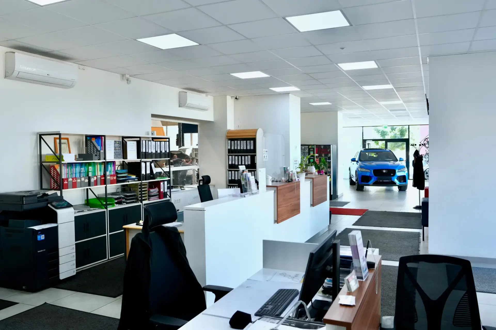 Showroom von K&C Automobil